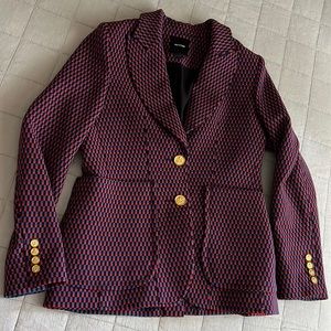 SMYTHE blazer in mint condition and perfect weight for fall through to spring.